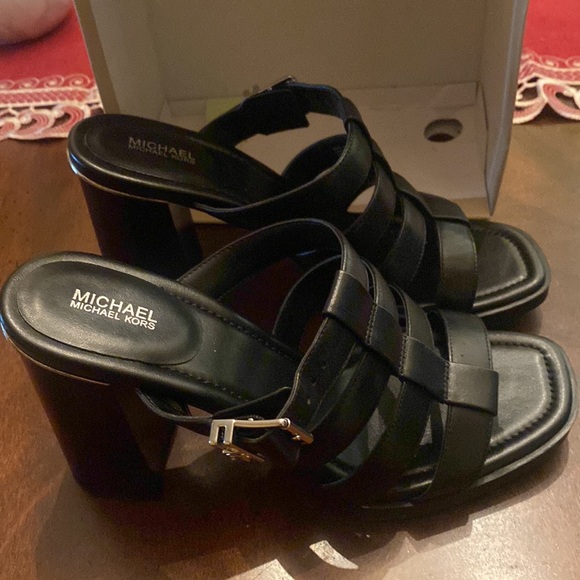 Michael Kors Jagger Slide/Sandal Black Size 10 (no lid on box) - Picture 3 of 7